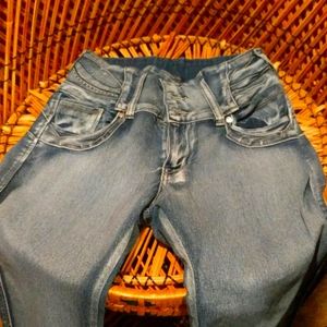 High waisted skinny jeans